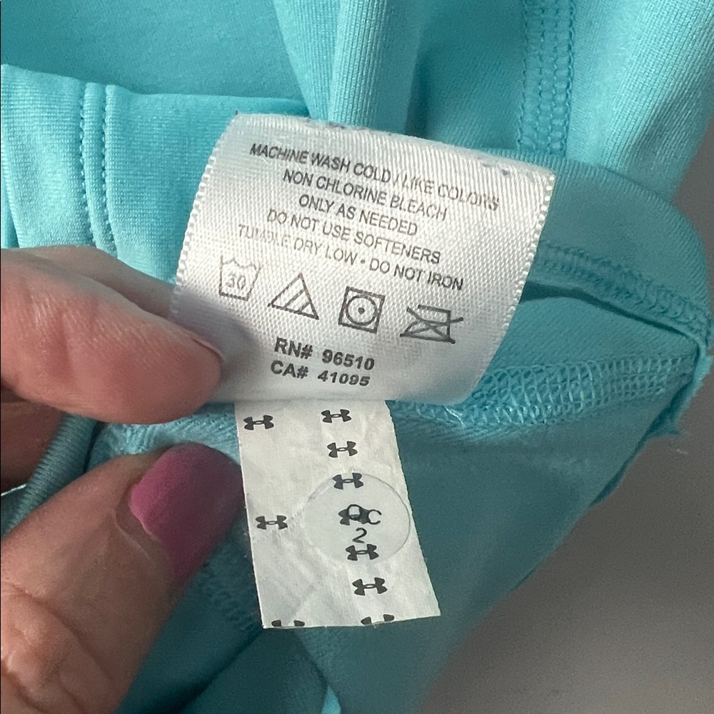 Under Armour Cold Gear Sky Blue Mock Neck Top - Picture 5 of 8